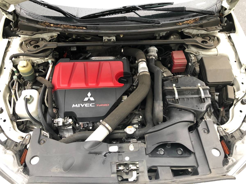 Illustration for article titled At $25,000, Could This 2015 Mitsubishi Lancer Make You Believe in EVO-lution?